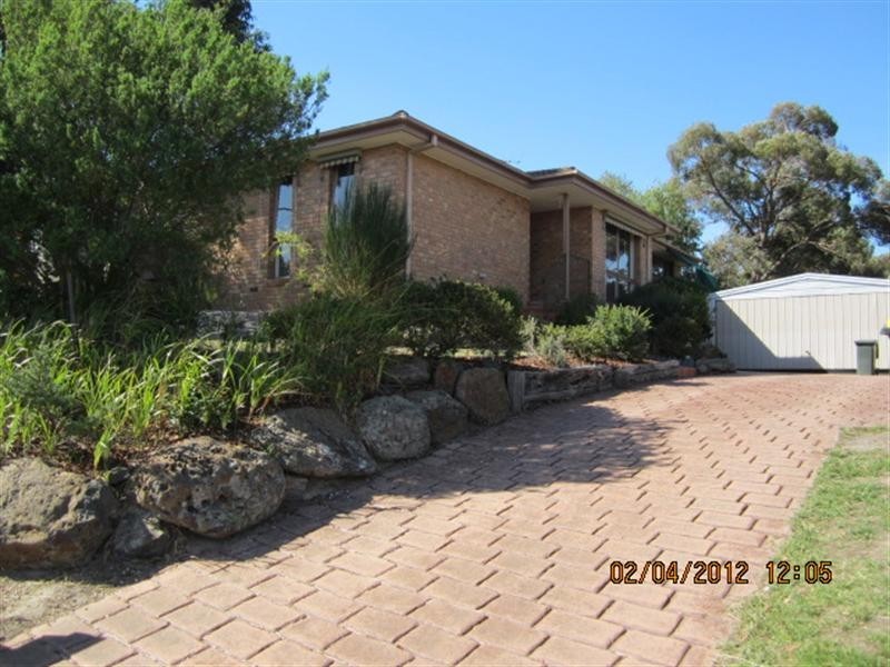 6 Kate Court, Langwarrin VIC 3910