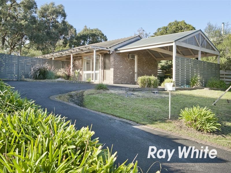 12 Poplar Grove, Langwarrin VIC 3910