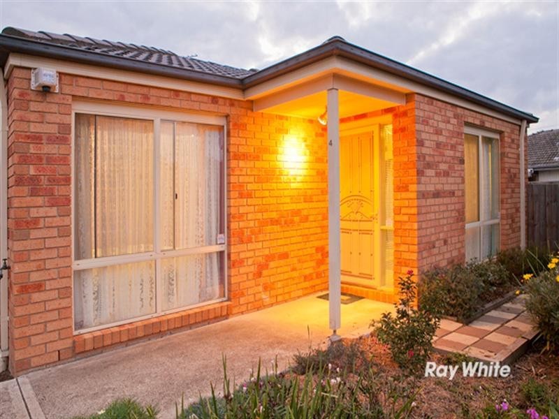 4/4 Lavender Lane, Baxter VIC 3911