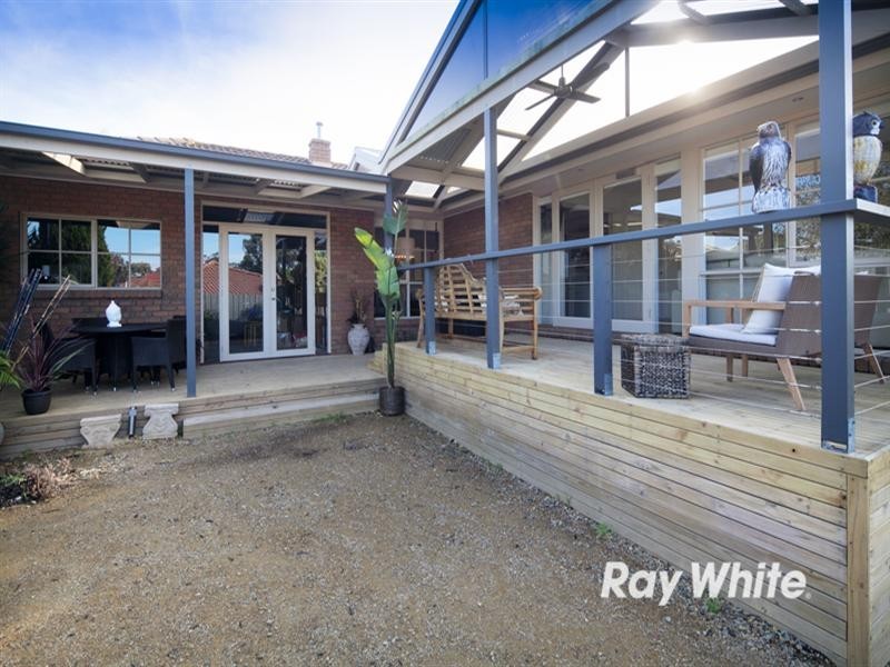 7 Waralong Court, Langwarrin VIC 3910