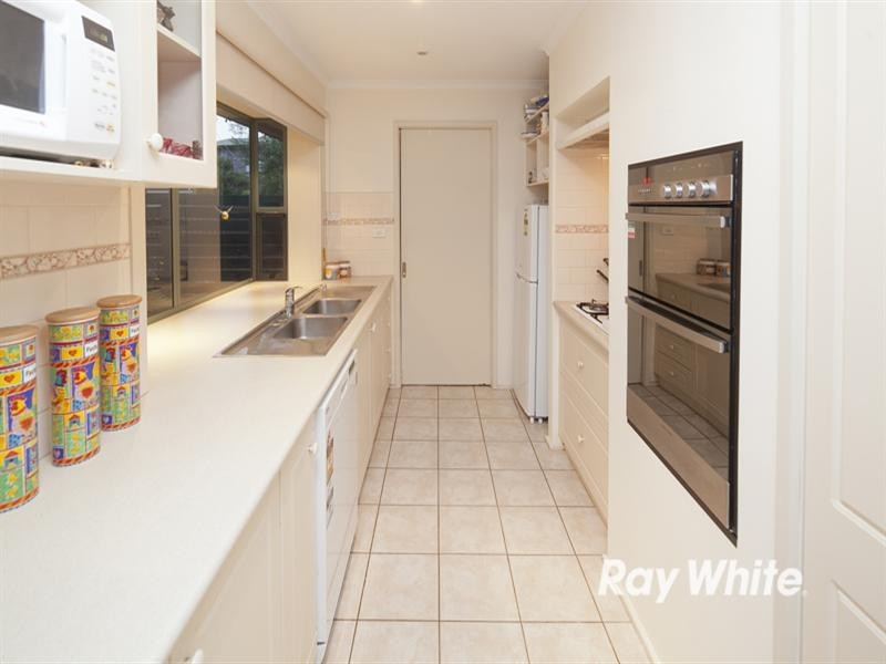 7 Kuranda Street, Langwarrin VIC 3910