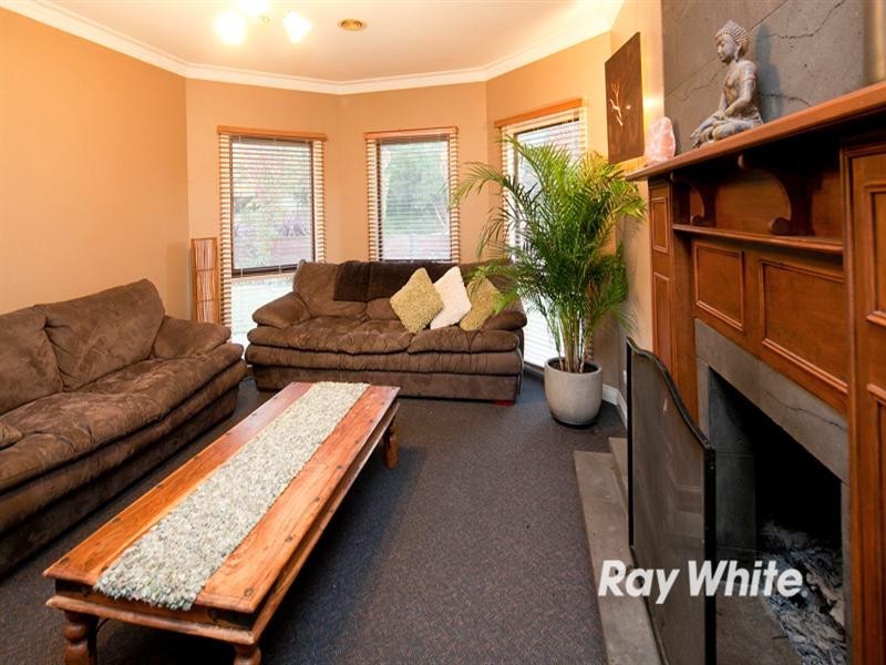 1 Roberna Court, Langwarrin VIC 3910