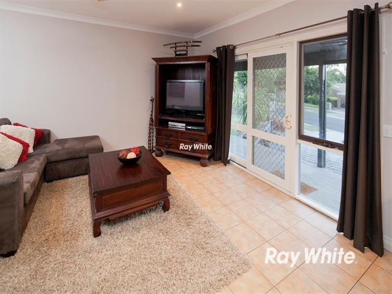 1 Roberna Court, Langwarrin VIC 3910