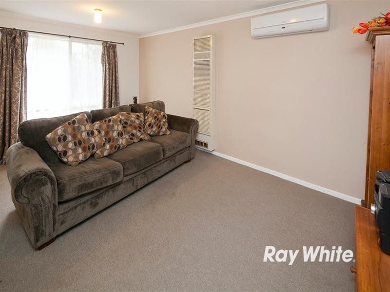 2/21 Micheala Court, Langwarrin VIC 3910