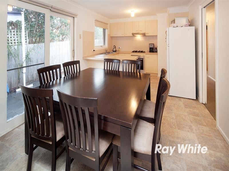 2/21 Micheala Court, Langwarrin VIC 3910