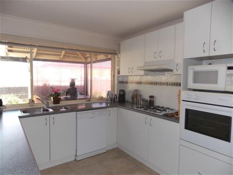 9 Trentham Way, Langwarrin VIC 3910