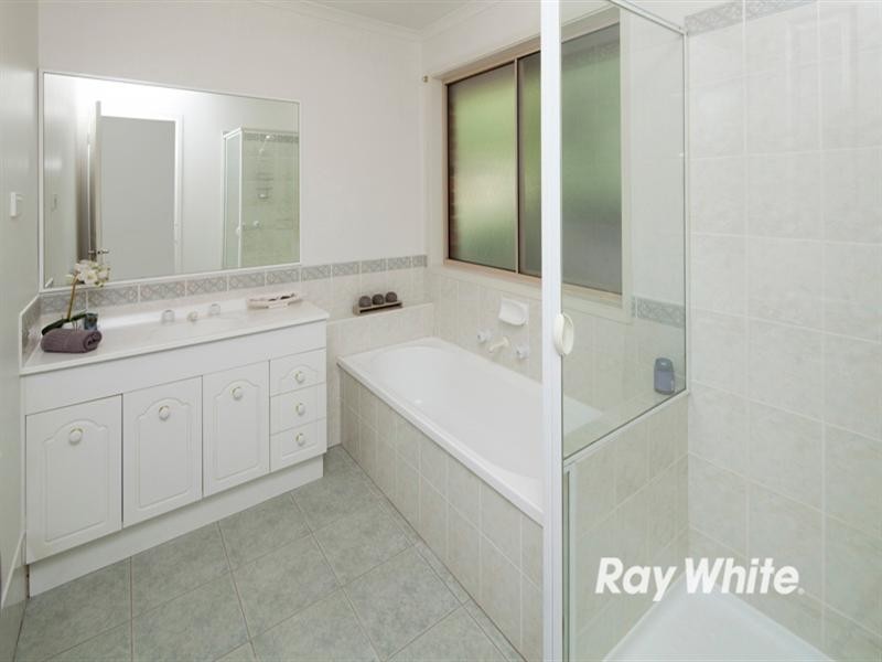 15 Bianco Court, Langwarrin VIC 3910