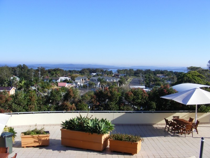 519/18 Coral Street, The Entrance NSW 2261