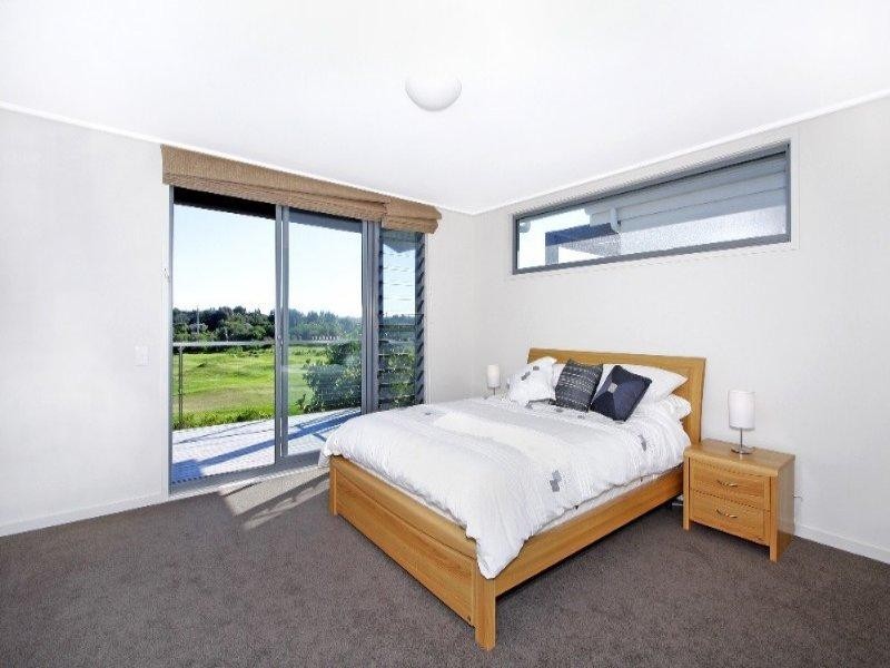 13 Pebble Beach Avenue, Magenta NSW 2261