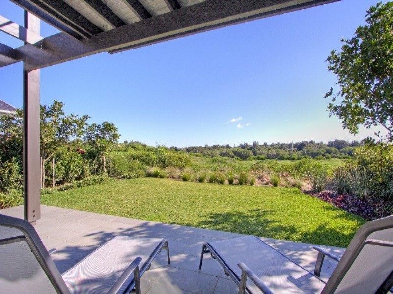 13 Pebble Beach Avenue, Magenta NSW 2261