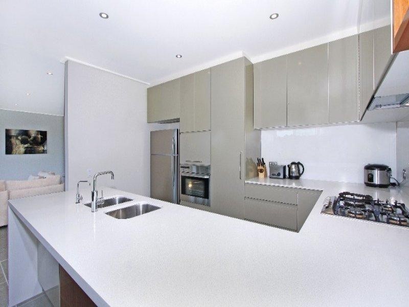 13 Pebble Beach Avenue, Magenta NSW 2261