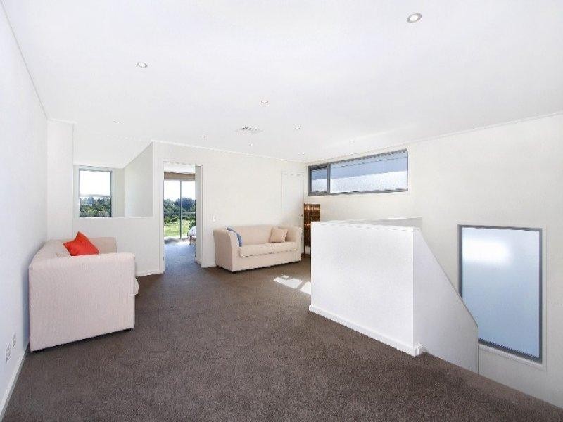 13 Pebble Beach Avenue, Magenta NSW 2261