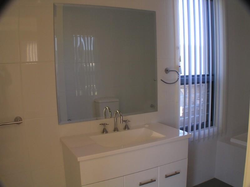 2/53 Oakland Avenue, The Entrance NSW 2261