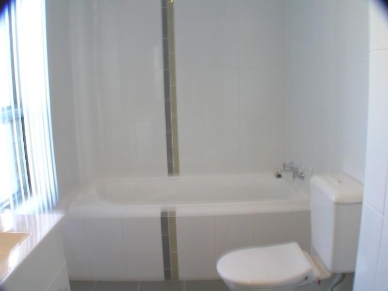 2/53 Oakland Avenue, The Entrance NSW 2261