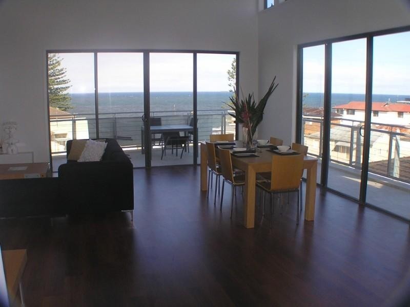 11/81-83 Ocean Parade, The Entrance NSW 2261