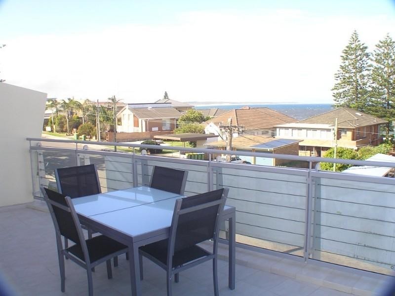 11/81-83 Ocean Parade, The Entrance NSW 2261