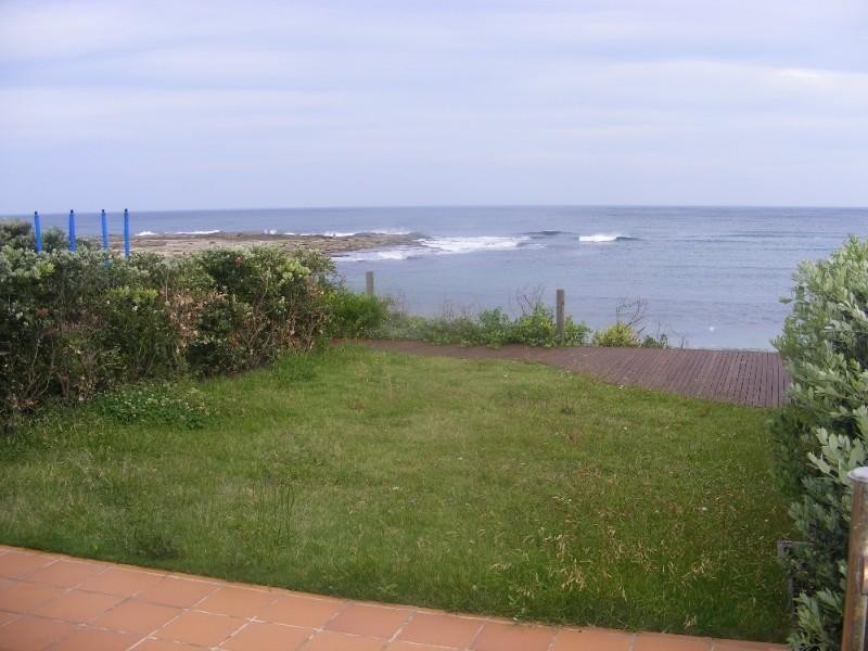 Blue Bay NSW 2261