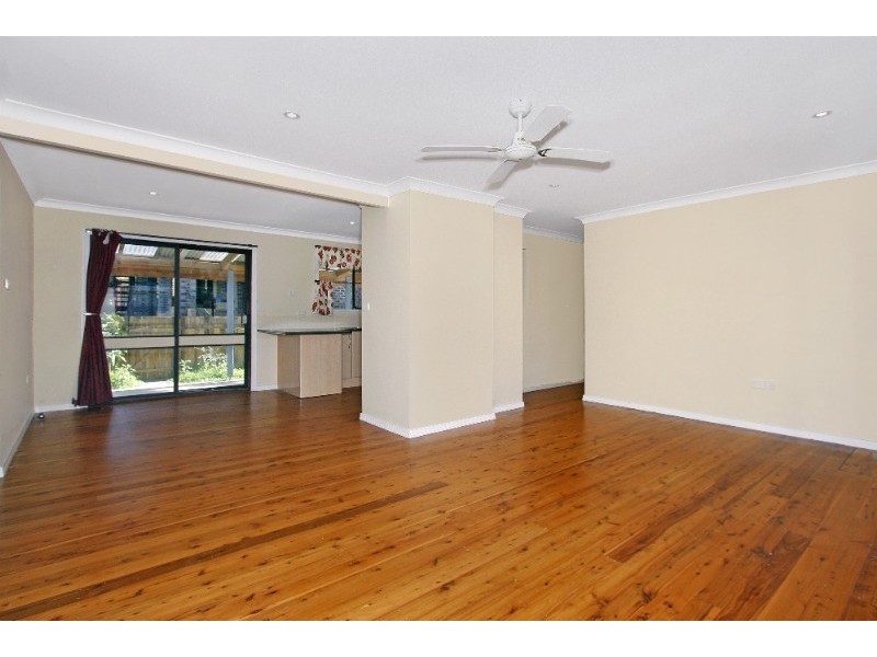 8 Ansell Close, Chittaway Point NSW 2261