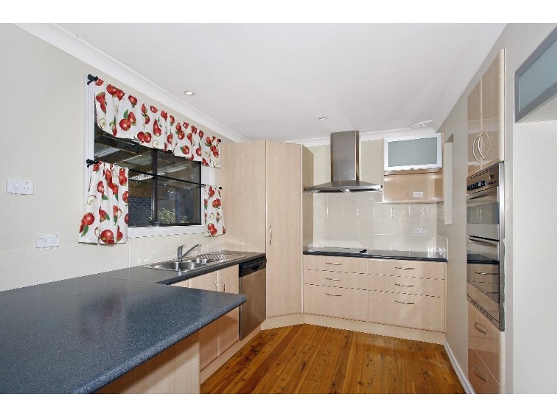 8 Ansell Close, Chittaway Point NSW 2261