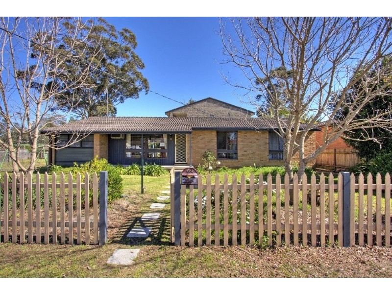 8 Ansell Close, Chittaway Point NSW 2261
