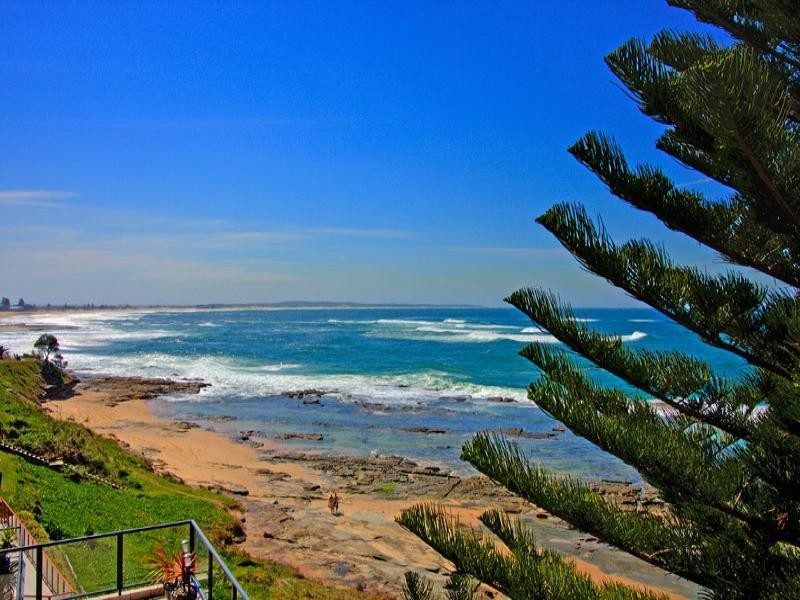10/110-112 Ocean Parade, Blue Bay NSW 2261
