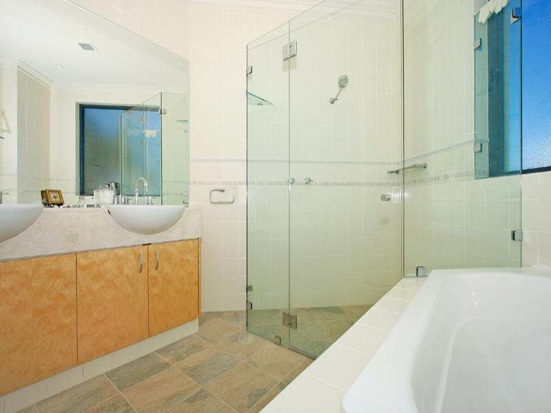 10/110-112 Ocean Parade, Blue Bay NSW 2261