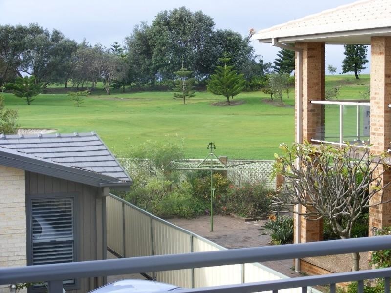 1/22 Grandview Street, Shelly Beach NSW 2261