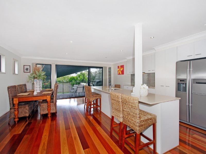 12 Bondi Road, Magenta NSW 2261