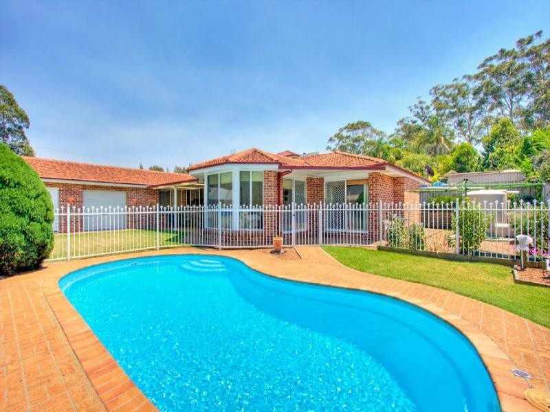 93 Old Wyong Road, Berkeley Vale NSW 2261