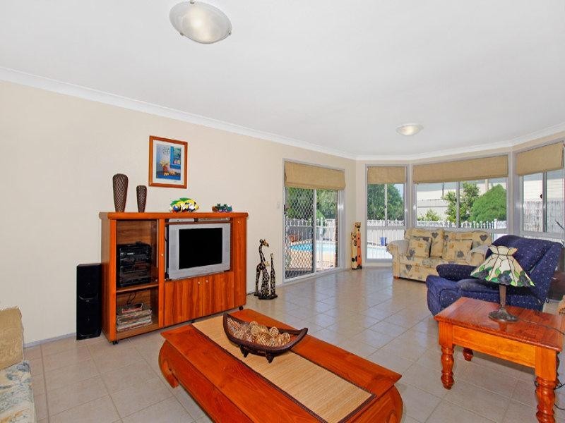 93 Old Wyong Road, Berkeley Vale NSW 2261