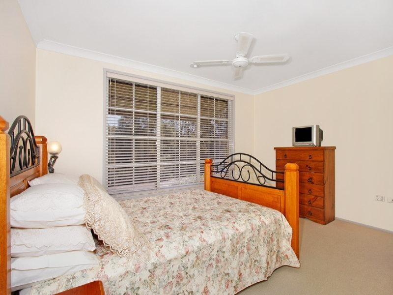 93 Old Wyong Road, Berkeley Vale NSW 2261