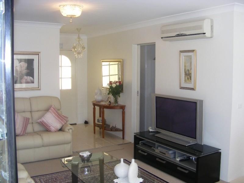 167/15 Lorraine Avenue, Berkeley Vale NSW 2261