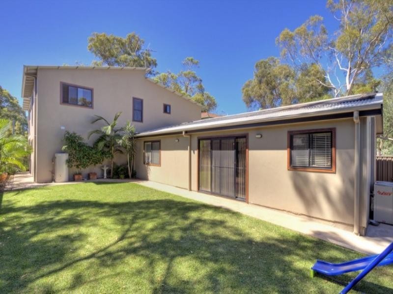 Berkeley Vale NSW 2261