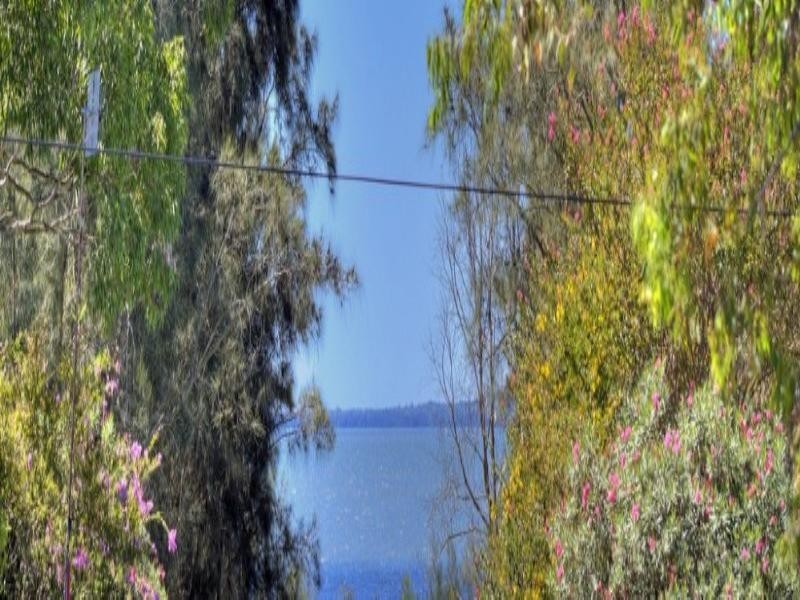 Berkeley Vale NSW 2261