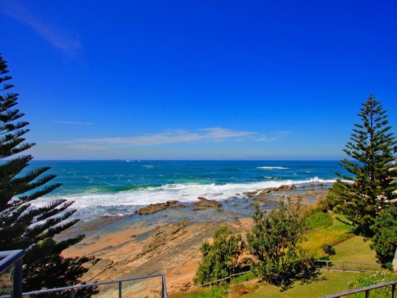 10/110-112 Ocean Parade, Blue Bay NSW 2261