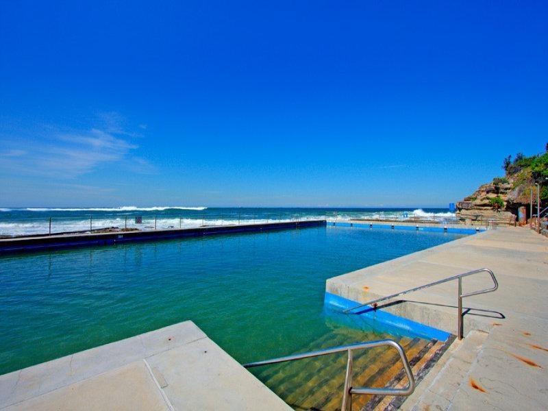 10/110-112 Ocean Parade, Blue Bay NSW 2261