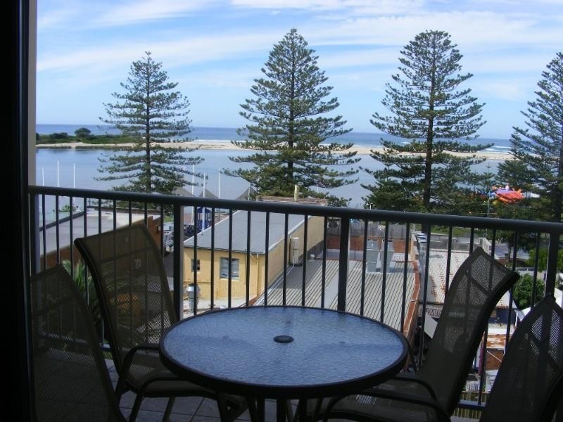 509/18 Coral Street, The Entrance NSW 2261