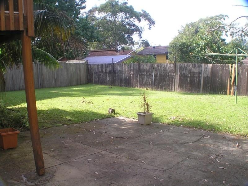 42 Shannon Parade, Berkeley Vale NSW 2261