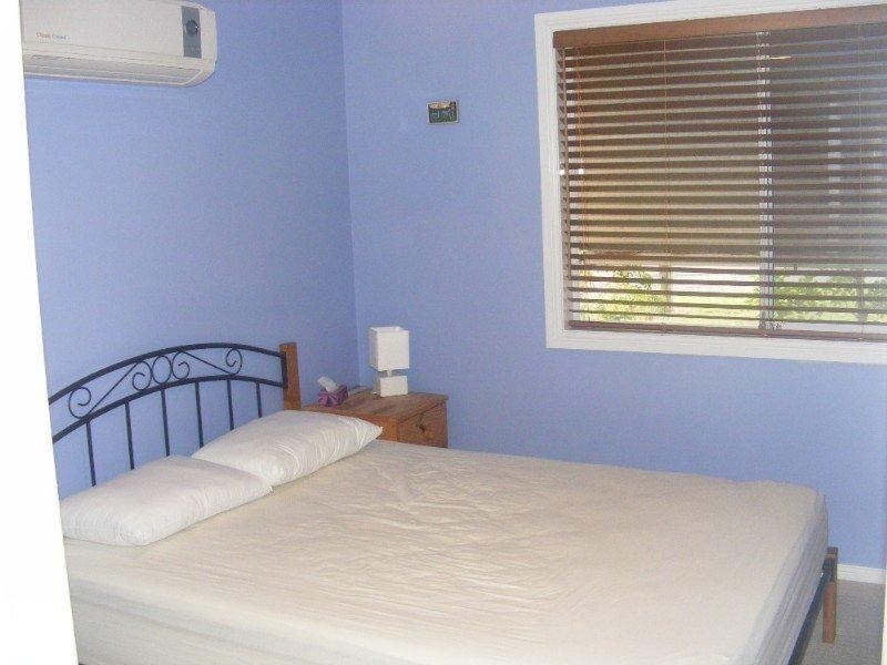 62 Promenade Avenue, Bateau Bay NSW 2261