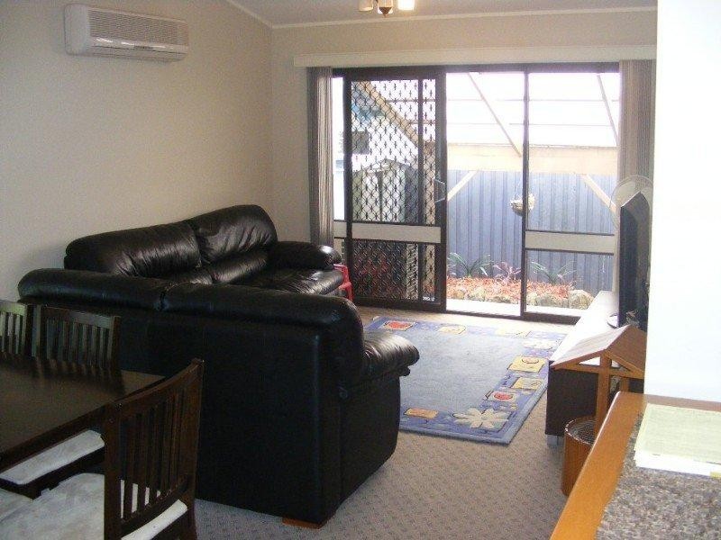 7/4-8 The Crescent, Blue Bay NSW 2261