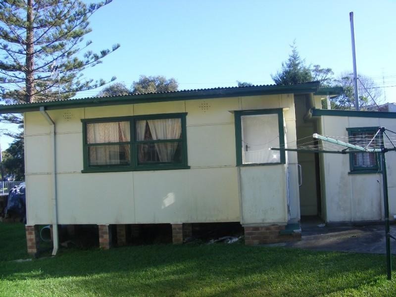 26 Gosford Avenue, The Entrance NSW 2261