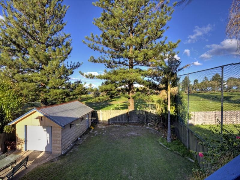 48 Grandview Street, Shelly Beach NSW 2261