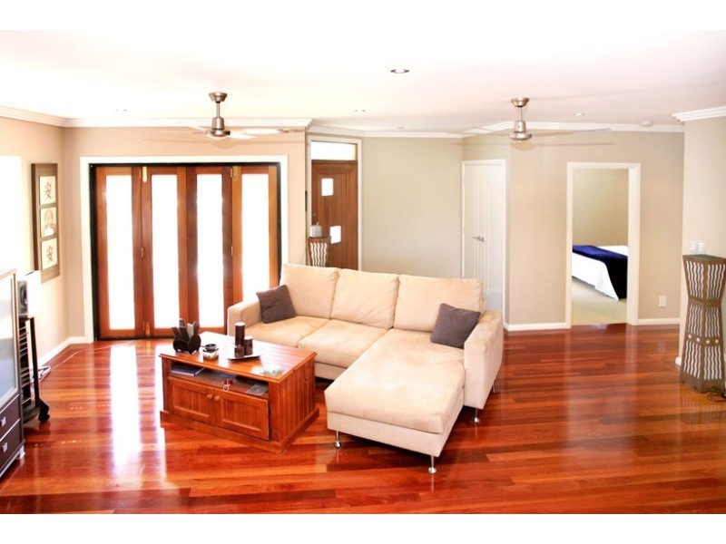 5 Carlyon Street, Killarney Vale NSW 2261