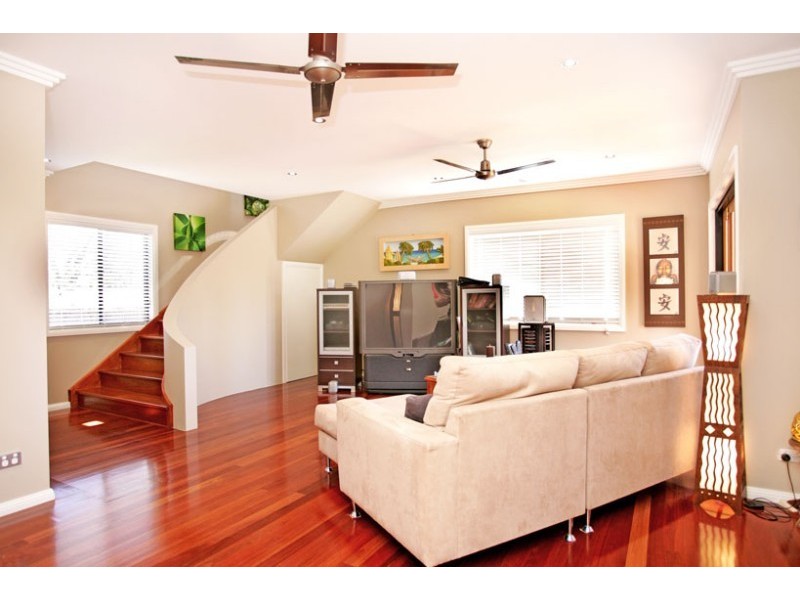 5 Carlyon Street, Killarney Vale NSW 2261