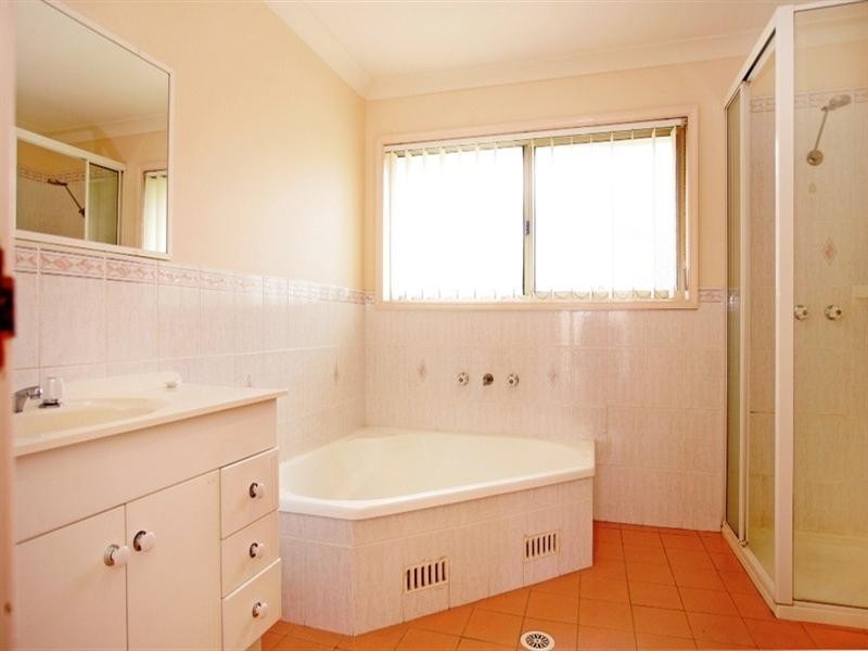 2/19 Bay Road, The Entrance NSW 2261