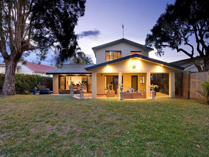 100 Bay Road, Blue Bay NSW 2261