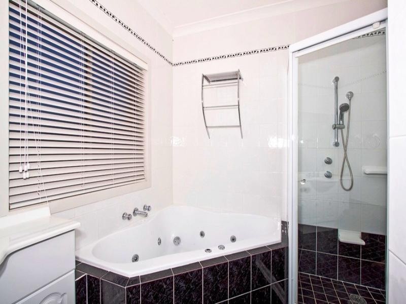20A Werrina Parade, Blue Bay NSW 2261