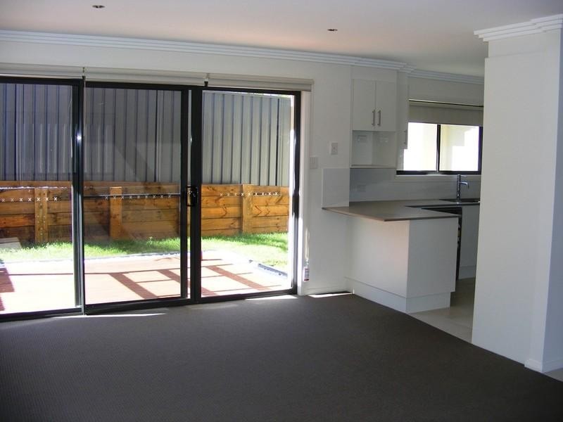 2/73 Eloora Road, Long Jetty NSW 2261