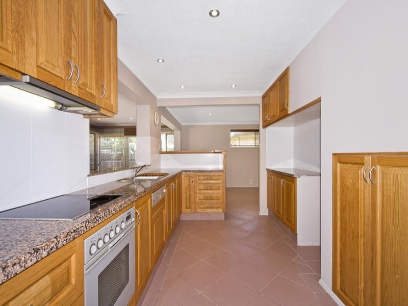 31 Jean Avenue, Berkeley Vale NSW 2261