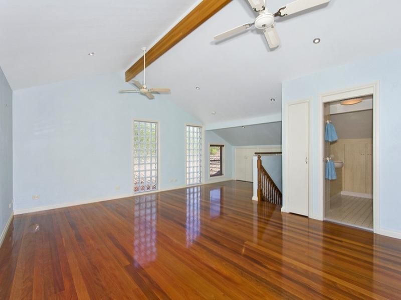 31 Jean Avenue, Berkeley Vale NSW 2261